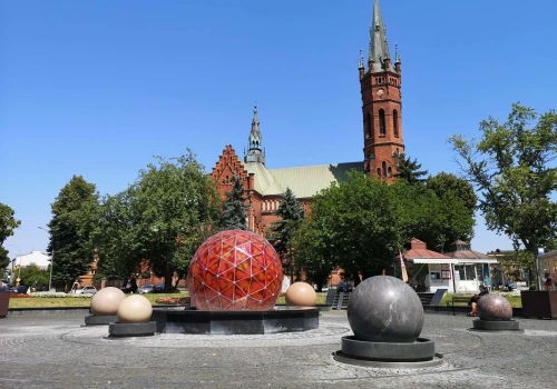 Fontanna z układem słonecznym zniknie z Tarnowa?