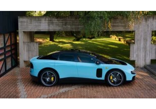 Ferrari wyprzedało produkcję Luce na ten rok. Hejterzy znów nie mieli racji