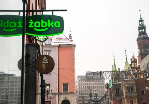 Żabkę przejmuje właściciel Circle K. 13 tys. polskich sklepów trafi w obce ręce