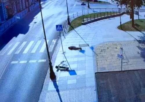 Groźny upadek 13-latka na hulajnodze. Chłopiec trafił do szpitala – FILM