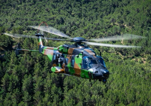 Początek dostaw NH90TTH w konfiguracji dla sił specjalnych
