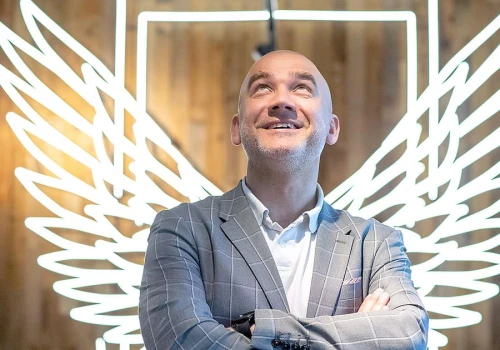 Dlaczego jedni porywają tłumy, a inni usypiają salę