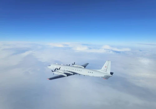 Rosyjski Ił-20M przechwycony przez parę polskich F-16