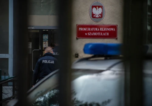 Trzy osoby zginęły na DK24. Kierowca był pod wpływem alkoholu, prokuratura chce aresztu