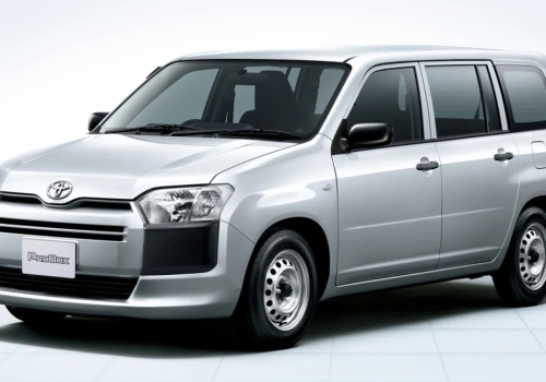 Toyota kończy ze swoim supertanim modelem. Tak umiera prosta motoryzacja