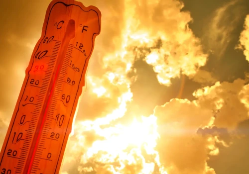 Szczyt fali upałów dopiero nadchodzi. IMGW publikuje najnowszą prognozę. Warszawa rozgrzeje się do absurdalnych temperatur