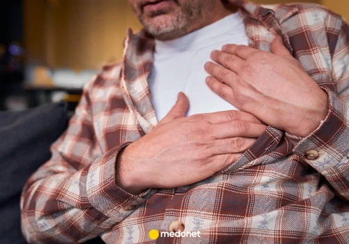 Tak kardiolodzy oceniają ucisk w klatce piersiowej. Te objawy są alarmujące
