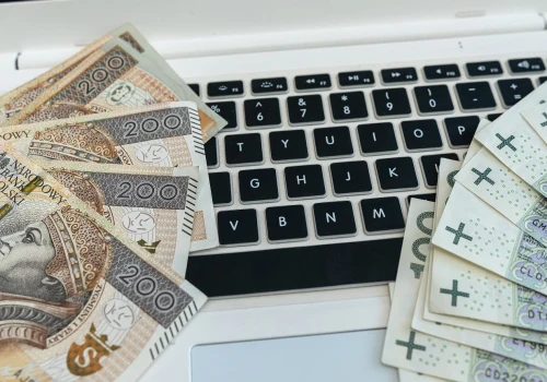 Wakacyjna praca przestaje się opłacać. Studenci znaleźli inny sposób