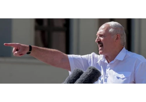 „Polacy zabili więcej Białorusinów niż Niemcy”. Jak propaganda Łukaszenki zrównuje AK z nazistami