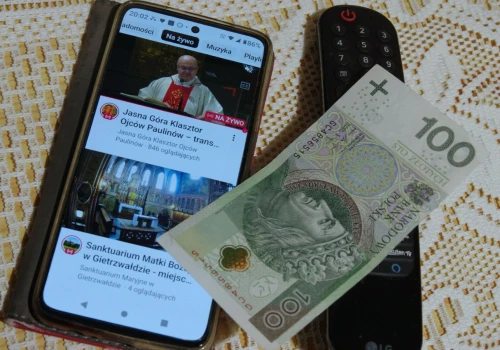 Szykują się zmiany w abonamencie RTV. Pieniądze mogą być pobierane automatycznie