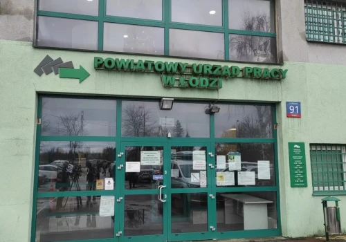 Praca czeka w Łodzi. Zarobki sięgają ponad 9 tys. zł