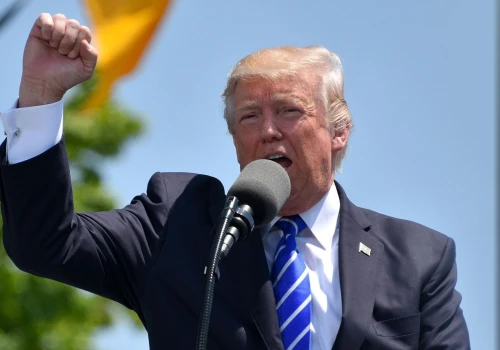 Donald Trump złożył hołd bohaterom Powstania Warszawskiego. Ambasador zabrał głos