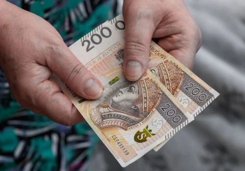 Nowy dodatek do emerytury dla konkretnej grupy Polaków. Propozycja trafiła do Sejmu