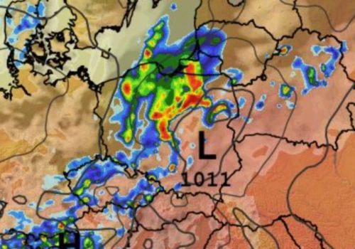 Pogoda na pierwszy weekend sierpnia. Jedni będą się smażyć, inni uciekać przed burzą