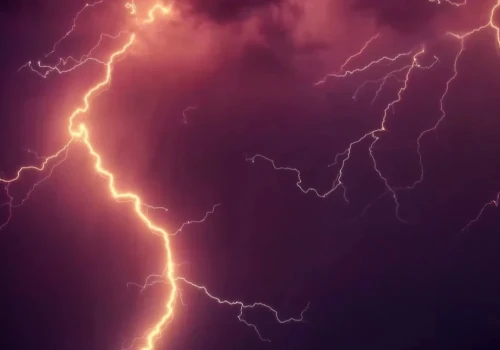 Alert RCB przed burzami. Mieszkańcy Śląska otrzymali ostrzeżenie