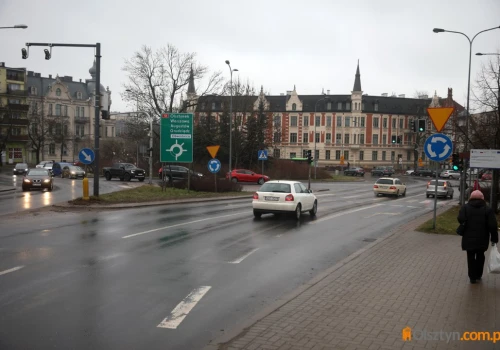 Historia Placu Bema w Olsztynie. Od wizytówki miasta do ronda