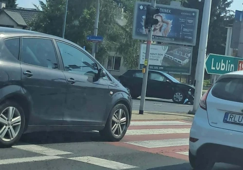 Zderzenie na skrzyżowaniu Lubelskiej i Trembeckiego w Rzeszowie. Są utrudnienia