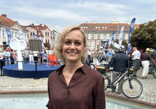„To miasto bardzo się zmieniło”. Znana dziennikarka wróciła do Konina z TVN24