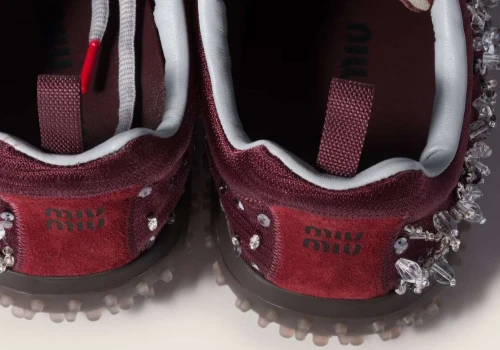Moda wróciła po kolejną rzecz z lat 2000. Bubble Shoes są jeszcze bardziej ekstrawaganckie