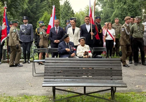 82. rocznica wybuchu Powstania Warszawskiego. Łódź oddaje hołd bohaterom