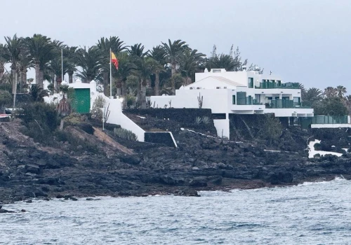 Premier Hiszpanii na wakacjach na Lanzarote. Będzie tu do 24 sierpnia