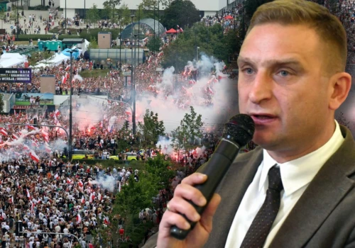 Bąkiewicz przemówił na Marszu Powstania Warszawskiego. Wezwał do bojkotu