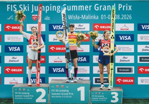 Letnie Grand Prix zainaugurowane w Wiśle. Nakamura triumfował, Tomasiak najlepszym z Polaków | FOTO