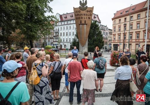 Odkrywali militarną przeszłość miasta. Za nami piąty Świdnicki Spacer z Historią