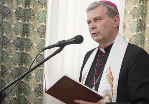 Ważny głos Kościoła. Biskup apeluje do Polaków, chodzi o najbliższy miesiąc