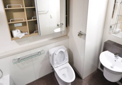 Kosztuje kilka złotych i stoi w każdej aptece. W toalecie sprawdza się lepiej, niż myślisz