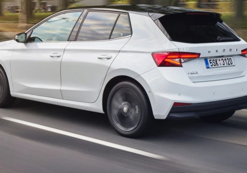 Jakie auta wybierają najinteligentniejsi kierowcy? Skoda przed markami premium