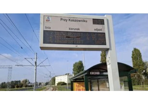Seniorka pod tramwajem w Toruniu. Prokuratura śledztwo umarza, ale rodzina walczy dalej!