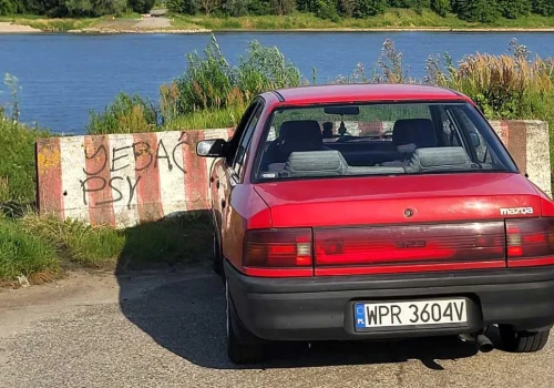 Uważaj jadąc tą drogą. Możesz wpaść do Wisły i popłynąć do Bałtyku