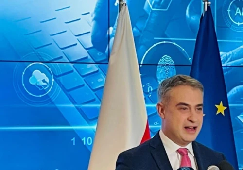 Polska ma nadzór nad sztuczną inteligencją. KRiBSI rusza w listopadzie