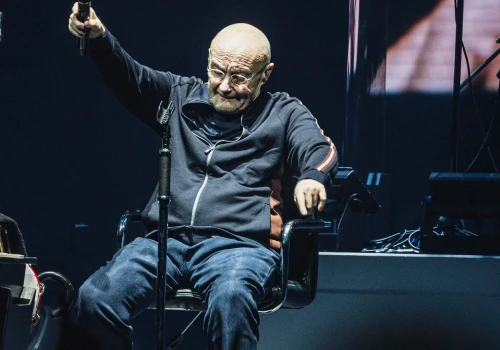 Phil Collins był na łożu śmierci. 