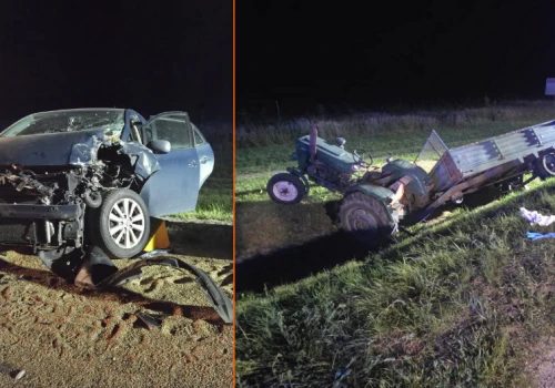 Osobówka trzasnęła w tył przyczepy rolniczej. Kierowca ciągnika wypadł z maszyny