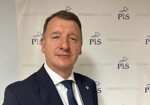 Rozłam na prawicy podzielił polityków z regionu. Galemba gorzko o decyzji Bartosika