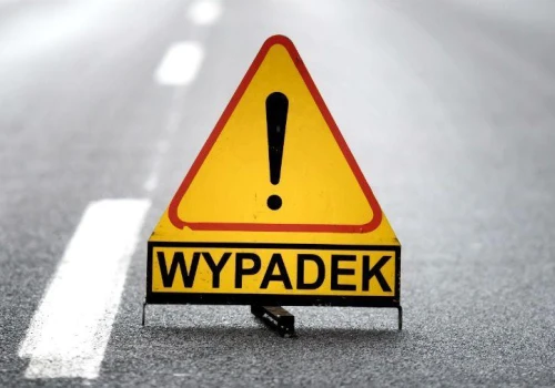 Utrudnienia na DK 28. Zderzenie samochodu osobowego z motocyklem