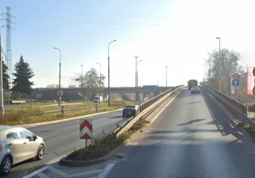 Zamykają wjazd z Krakowskiej na Armii Krajowej