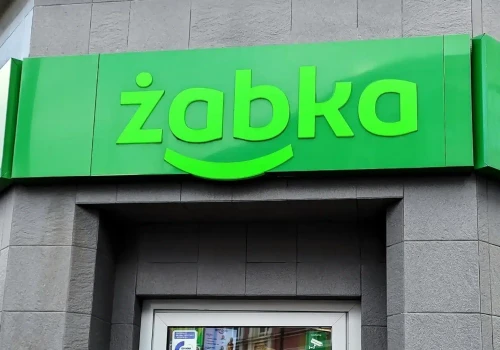 Duża awaria w Żabce. Kasy naliczały przypadkowe rabaty, część sklepów zamknięto