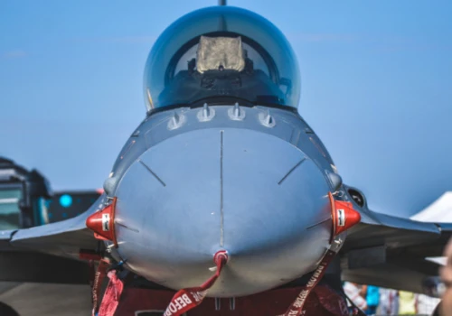 Szczątki drona spadły w Rumunii. Wzmożona aktywność myśliwców F-16 przy granicy