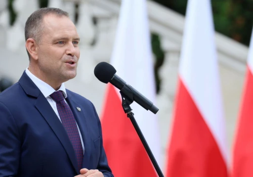 Polacy ocenili działania Karola Nawrockiego po 11 miesiącach prezydentury. Najbardziej zaskakuje wynik wśród seniorów