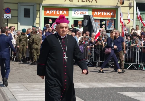 Biskup zabrał głos w sprawie dzwonów. Nie lekceważy norm hałasu