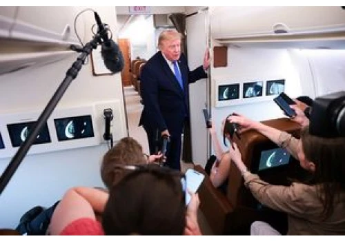 Trump przyznaje: Pomagamy Japonii wesprzeć jena