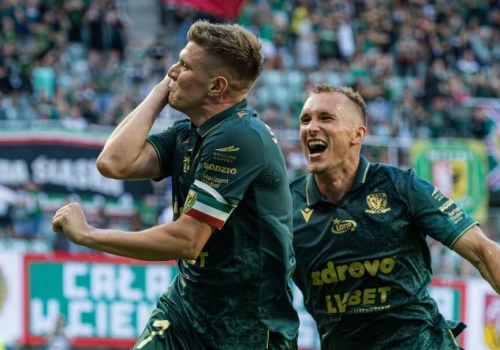 Śląsk odwraca wynik spotkania z Rakowem i wygrywa pierwszy mecz w sezonie!