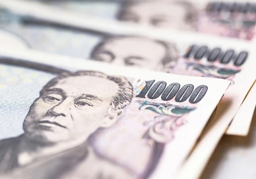 Japonia i USA wspólnie bronią jena. Tokio mówi o „zwieńczeniu sojuszu walutowego”