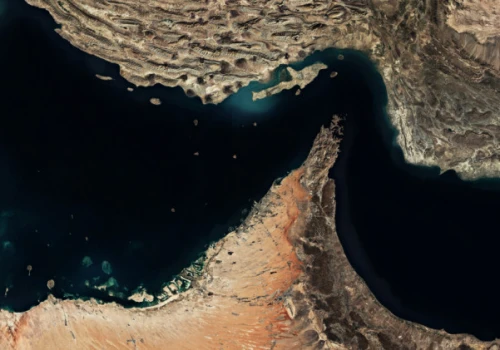 Nowa trasa dla statków w cieśninie Ormuz. Iran bliski porozumienia z Omanem