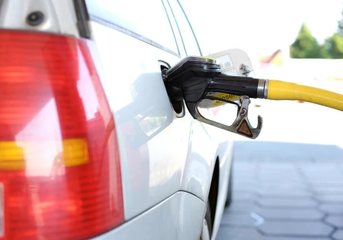 Diesel po 8,27 zł za litr. Początek sierpnia uderzy kierowców po kieszeni