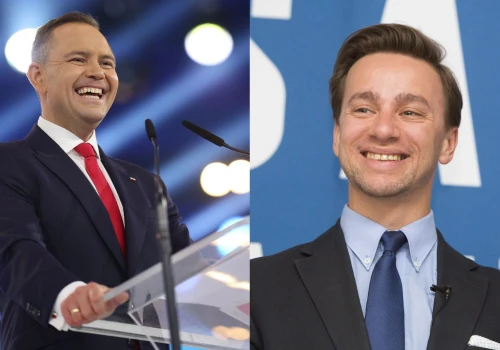 Sondaż: Krzysztof Bosak jedynym politykiem ze znacznym wzrostem zaufania, liderem pozostaje prezydent