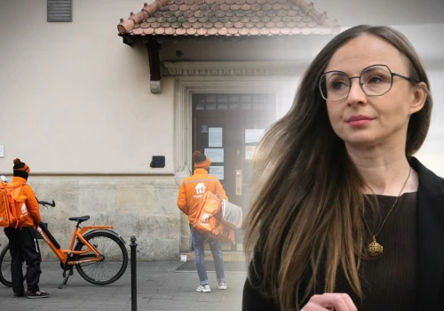 Pięć tysięcy zwolnionych kurierów i rządowe alibi